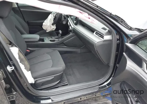 2021 Kia K5 Lx из США, поврежденный, VIN 5XXG24J21MG004918